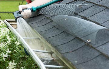 Yardley Gobion gutter cleaning costs
